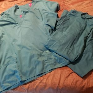 Dickies Sugical green scrubs